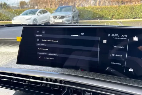 48 of 67 for PEUGEOT E-3008 73kWh GT Auto 5dr