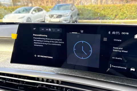 52 of 67 for PEUGEOT E-3008 73kWh GT Auto 5dr