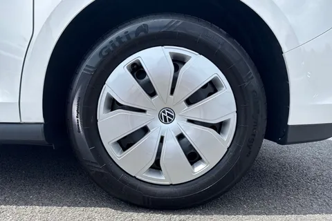 DG25EVC Volkswagen Id. Buzz Cargo 210kW Commerce 79kWh Auto Thumbnail #12