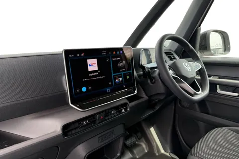 DG25EVC Volkswagen Id. Buzz Cargo 210kW Commerce 79kWh Auto Thumbnail #15