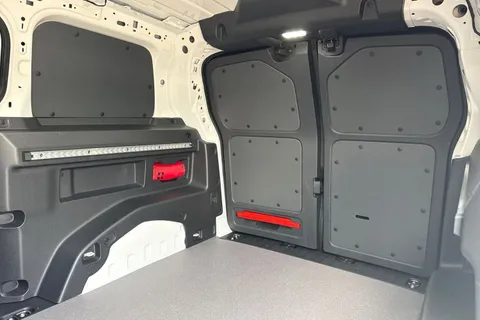 DG25EVC Volkswagen Id. Buzz Cargo 210kW Commerce 79kWh Auto Thumbnail #19