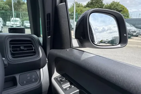 DG25EVC Volkswagen Id. Buzz Cargo 210kW Commerce 79kWh Auto Thumbnail #21