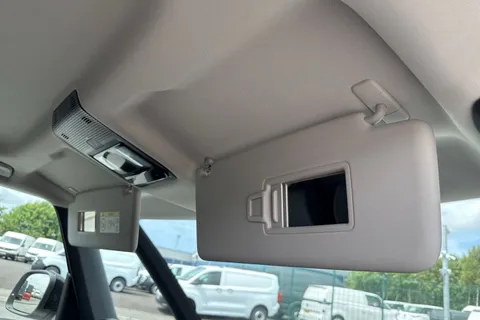 DG25EVC Volkswagen Id. Buzz Cargo 210kW Commerce 79kWh Auto Thumbnail #44