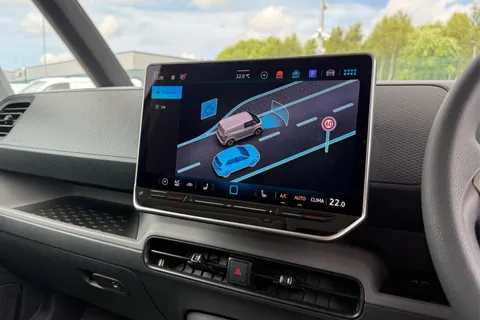 DG25EVC Volkswagen Id. Buzz Cargo 210kW Commerce 79kWh Auto Thumbnail #53