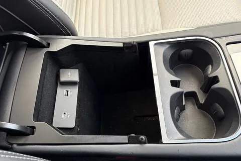 48 of 49 for Land Rover Discovery Sport 2.0 D200 R-Dynamic HSE 5dr