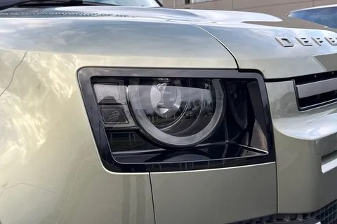 18 of 48 for Land Rover Defender 90 3.0 D250 MHEV X-Dynamic SE SUV 3dr Diesel Auto 4WD Euro 6 (s/s) (250 ps)