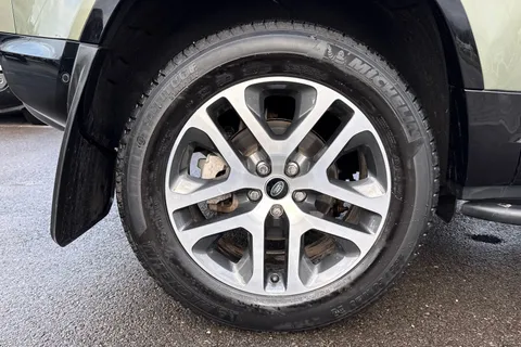 35 of 48 for Land Rover Defender 90 3.0 D250 MHEV X-Dynamic SE SUV 3dr Diesel Auto 4WD Euro 6 (s/s) (250 ps)