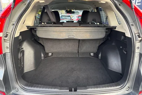 SA16ZUU Honda CR-V 2.0 i-VTEC SE Plus 5dr Auto Thumbnail #16