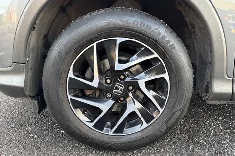 SA16ZUU Honda CR-V 2.0 i-VTEC SE Plus 5dr Auto Thumbnail #20