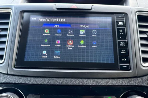 SA16ZUU Honda CR-V 2.0 i-VTEC SE Plus 5dr Auto Thumbnail #32