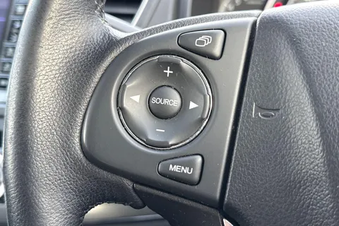 SA16ZUU Honda CR-V 2.0 i-VTEC SE Plus 5dr Auto Thumbnail #36