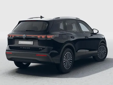  Volkswagen Tiguan 1.5 eTSI MHEV Match DSG Euro 6 (s/s) 5dr Thumbnail #3