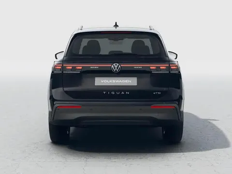  Volkswagen Tiguan 1.5 eTSI MHEV Match DSG Euro 6 (s/s) 5dr Thumbnail #4