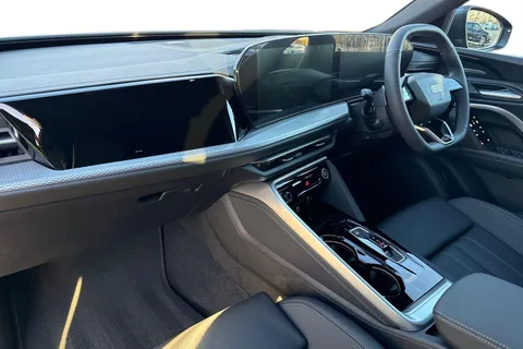  Audi Q5 2.0 TDI S line Sportback S Tronic quattro Euro 6 (s/s) 5dr Thumbnail #8