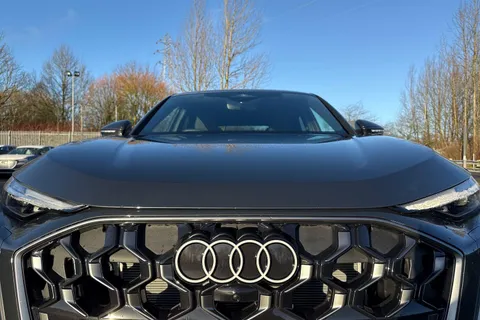  Audi Q5 2.0 TDI S line Sportback S Tronic quattro Euro 6 (s/s) 5dr Thumbnail #26
