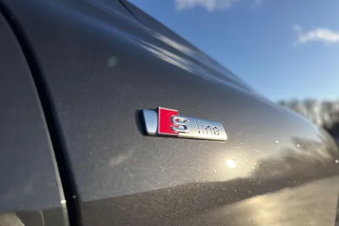  Audi Q5 2.0 TDI S line Sportback S Tronic quattro Euro 6 (s/s) 5dr Thumbnail #29