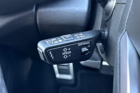  Audi Q5 2.0 TDI S line Sportback S Tronic quattro Euro 6 (s/s) 5dr Thumbnail #60