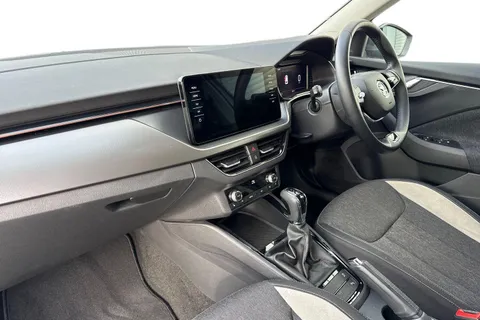 GL23YTZ Škoda Kamiq 1.5 TSI SE L Executive 5dr DSG Thumbnail #8