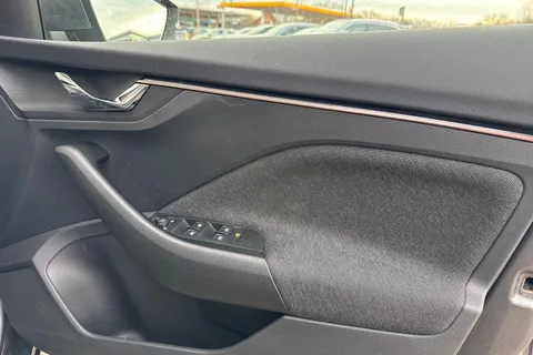 GL23YTZ Škoda Kamiq 1.5 TSI SE L Executive 5dr DSG Thumbnail #17