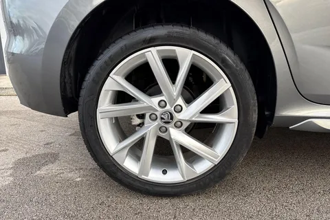 GL23YTZ Škoda Kamiq 1.5 TSI SE L Executive 5dr DSG Thumbnail #21