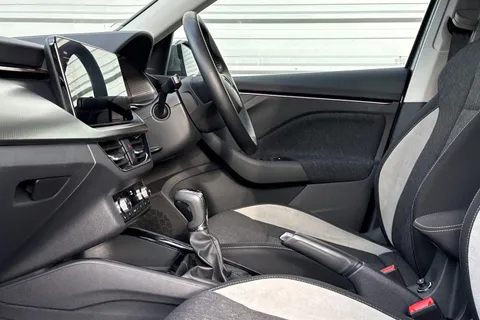 GL23YTZ Škoda Kamiq 1.5 TSI SE L Executive 5dr DSG Thumbnail #34