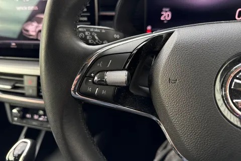 GL23YTZ Škoda Kamiq 1.5 TSI SE L Executive 5dr DSG Thumbnail #53