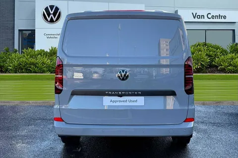 BT75APO Volkswagen Transporter 2.0 TDI 150 Commerce Pro Van Auto Thumbnail #7