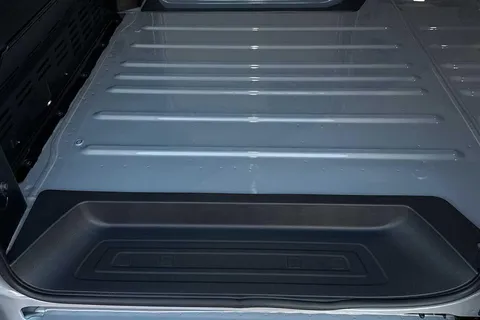 BD75YMG Volkswagen Transporter 2.0 TDI 150 Commerce Pro Van Auto Thumbnail #46