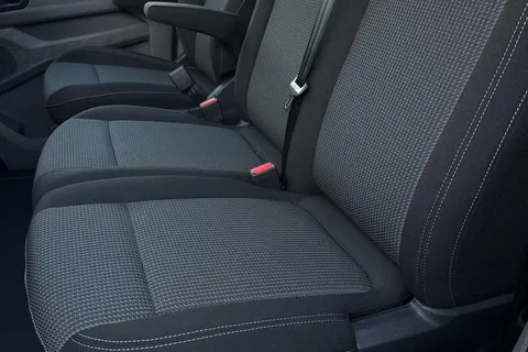 BT75APO Volkswagen Transporter 2.0 TDI 150 Commerce Pro Van Auto Thumbnail #50