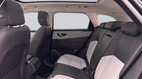 KT24WLJ Land Rover Range Rover Velar 2.0 D200 MHEV Dynamic SE 5dr Auto Thumbnail #4