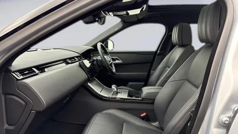 KW24LHD Land Rover Range Rover Velar 2.0 P400e Dynamic HSE 5dr Auto Thumbnail #3