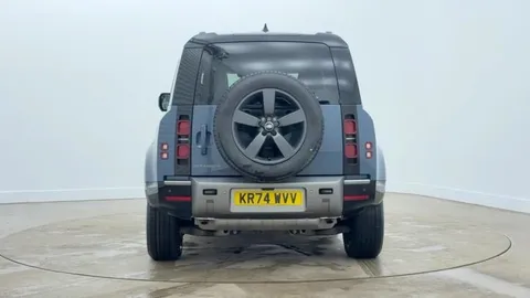 KR74WVV Land Rover Defender 2.0 P300e X-Dynamic HSE 110 5dr Auto Thumbnail #6