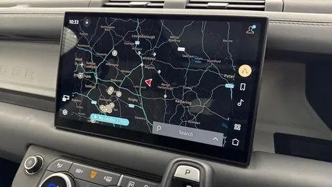 KR74WVV Land Rover Defender 2.0 P300e X-Dynamic HSE 110 5dr Auto Thumbnail #11