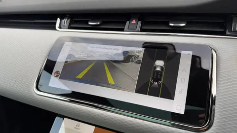 DN22YUR Land Rover Range Rover Evoque 2.0 D200 Evoque Edition 5dr Auto Thumbnail #12