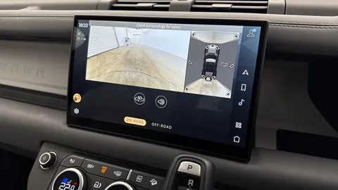 KR74WVV Land Rover Defender 2.0 P300e X-Dynamic HSE 110 5dr Auto Thumbnail #12