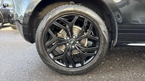 DN22YUR Land Rover Range Rover Evoque 2.0 D200 Evoque Edition 5dr Auto Thumbnail #32