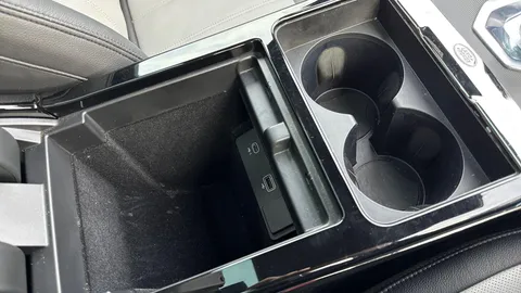 DN22YUR Land Rover Range Rover Evoque 2.0 D200 Evoque Edition 5dr Auto Thumbnail #48