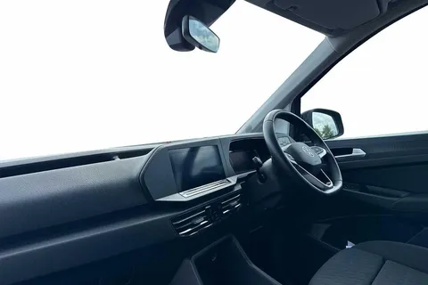 DG74CZK Volkswagen Caddy Maxi 2.0 TDI 122 Life 5dr DSG Thumbnail #2