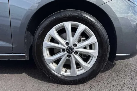 DG74CZK Volkswagen Caddy Maxi 2.0 TDI 122 Life 5dr DSG Thumbnail #5