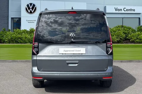 DG74CZK Volkswagen Caddy Maxi 2.0 TDI 122 Life 5dr DSG Thumbnail #7