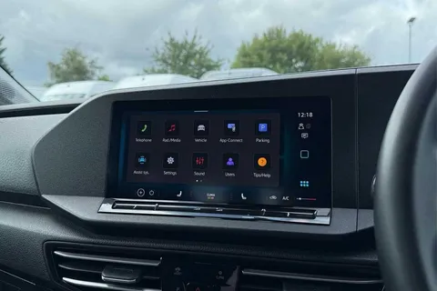 DG74CZK Volkswagen Caddy Maxi 2.0 TDI 122 Life 5dr DSG Thumbnail #45