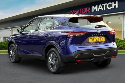YH72FEK Nissan Qashqai 1.3 DiG-T MH 158 Acenta Premium 5dr Xtronic Thumbnail #2