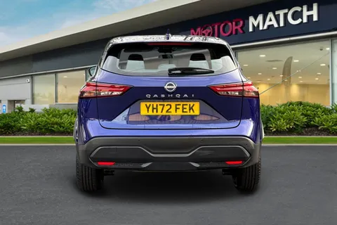 YH72FEK Nissan Qashqai 1.3 DiG-T MH 158 Acenta Premium 5dr Xtronic Thumbnail #4