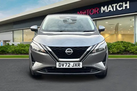 DV72JXR Nissan Qashqai 1.3 DiG-T MH 158 N-Connecta 5dr Xtronic Thumbnail #5