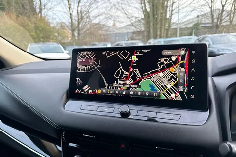 DV72JXR Nissan Qashqai 1.3 DiG-T MH 158 N-Connecta 5dr Xtronic Thumbnail #11