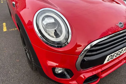 DE68FFA Mini Hatchback 1.5 Cooper II 3dr Thumbnail #16