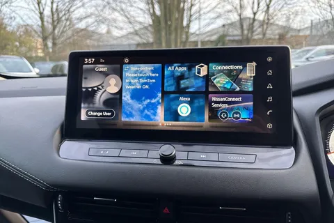 DV72JXR Nissan Qashqai 1.3 DiG-T MH 158 N-Connecta 5dr Xtronic Thumbnail #34