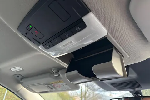 YH72FEK Nissan Qashqai 1.3 DiG-T MH 158 Acenta Premium 5dr Xtronic Thumbnail #41