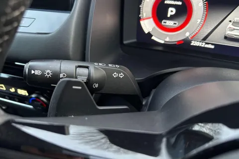 DV72JXR Nissan Qashqai 1.3 DiG-T MH 158 N-Connecta 5dr Xtronic Thumbnail #39