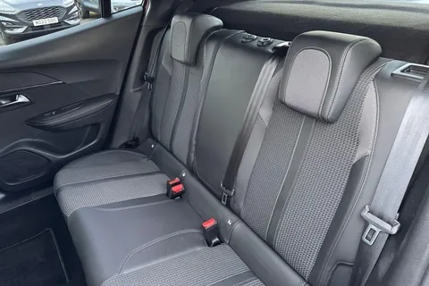 DE22ENL PEUGEOT 2008 1.2 PureTech 130 GT 5dr Thumbnail #13